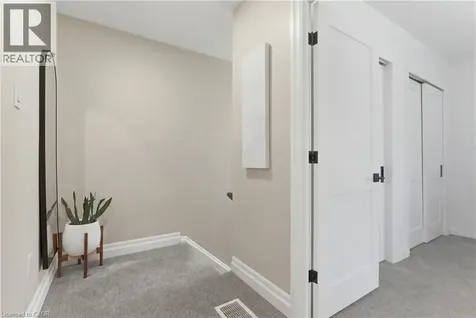 481 Woodview Road Burlington ON L7N 2Z9