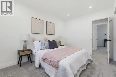 481 Woodview Road Burlington ON L7N 2Z9