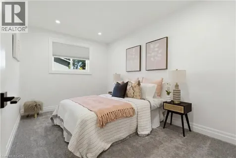481 Woodview Road Burlington ON L7N 2Z9