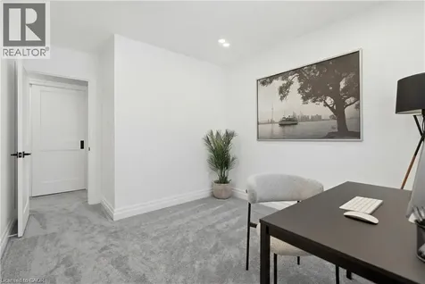 481 Woodview Road Burlington ON L7N 2Z9
