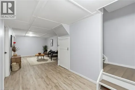 481 Woodview Road Burlington ON L7N 2Z9