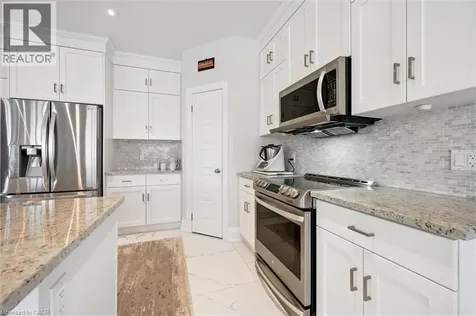 72 Elmbank Trail Kitchener ON N2R 0H1