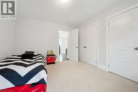 72 Elmbank Trail Kitchener ON N2R 0H1