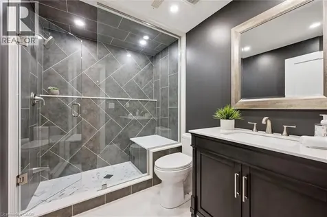 72 Elmbank Trail Kitchener ON N2R 0H1