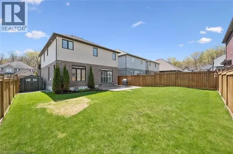 72 Elmbank Trail Kitchener ON N2R 0H1