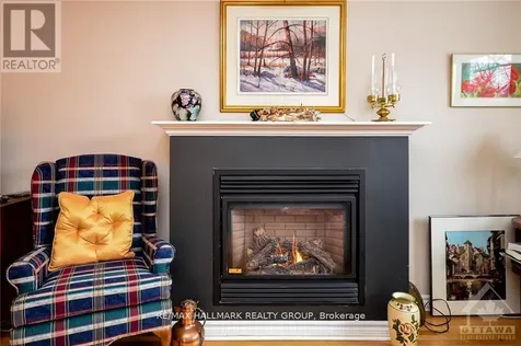 657 Golden Avenue Ottawa ON K2A 2G3