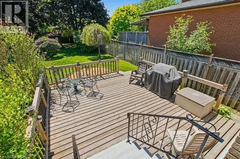 363 Roselawn Place Waterloo ON N2L 5P1