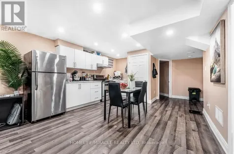 121 Steeplechase Way Waterloo ON N2K 0E7