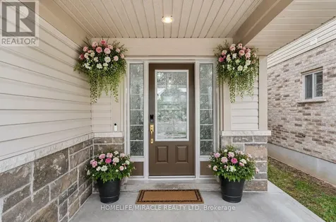 121 Steeplechase Way Waterloo ON N2K 0E7