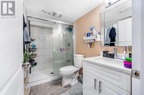 121 Steeplechase Way Waterloo ON N2K 0E7