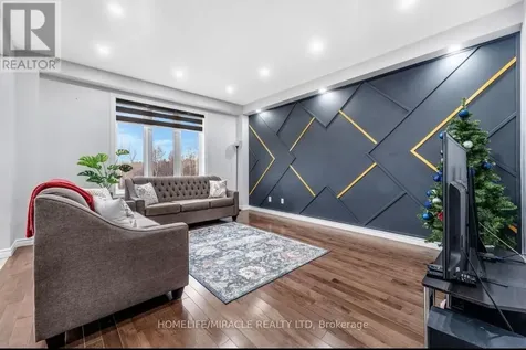 121 Steeplechase Way Waterloo ON N2K 0E7