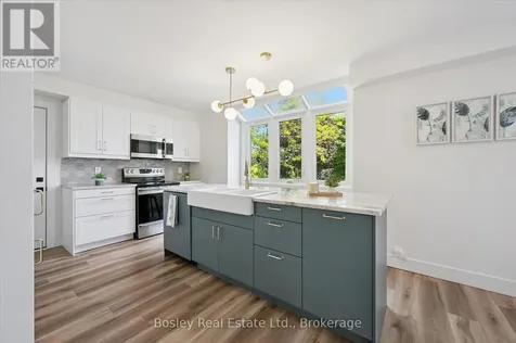 52 Stirling Macgregor Drive Cambridge ON N1S 4N5