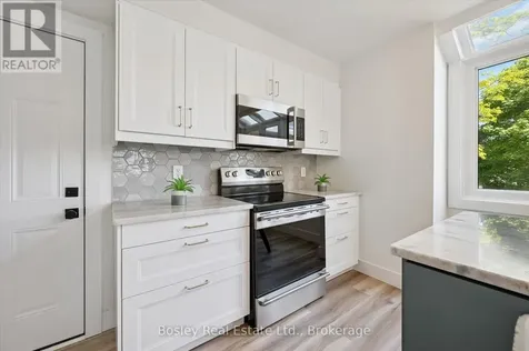 52 Stirling Macgregor Drive Cambridge ON N1S 4N5