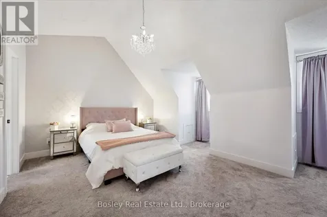 52 Stirling Macgregor Drive Cambridge ON N1S 4N5