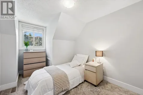 52 Stirling Macgregor Drive Cambridge ON N1S 4N5