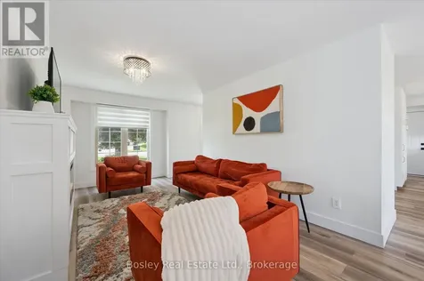 52 Stirling Macgregor Drive Cambridge ON N1S 4N5