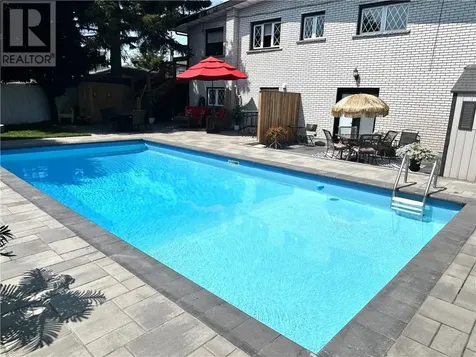 35 Cedar Street Levack ON P0M 2C0