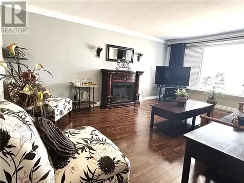 35 Cedar Street Levack ON P0M 2C0