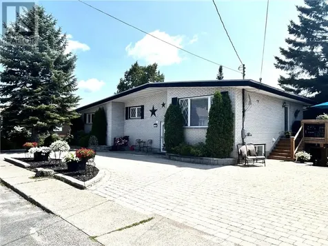 35 Cedar Street Levack ON P0M 2C0
