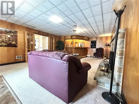 35 Cedar Street Levack ON P0M 2C0
