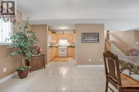 60 Parkview Court Chatham ON N7M 6H9