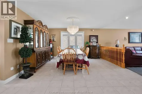 60 Parkview Court Chatham ON N7M 6H9