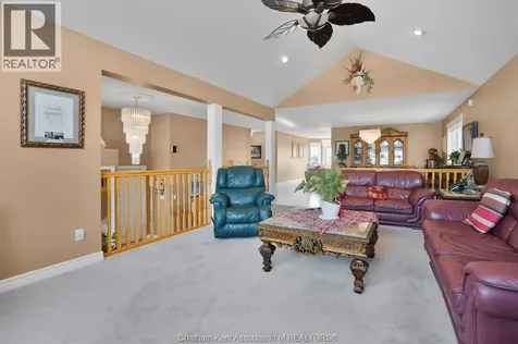 60 Parkview Court Chatham ON N7M 6H9