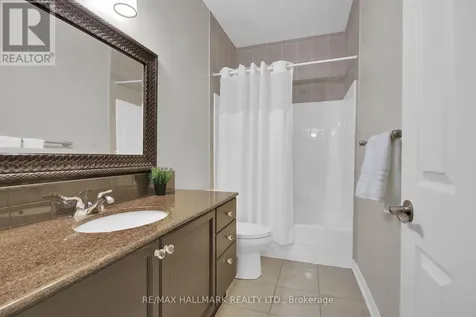 5 Dolomite Street Ottawa ON K2S 1Y8