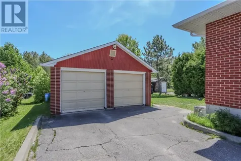 1828 Southview Drive Sudbury ON P3E 2M2