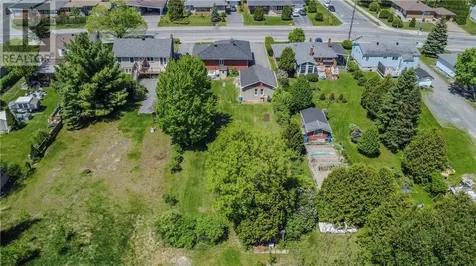 1828 Southview Drive Sudbury ON P3E 2M2