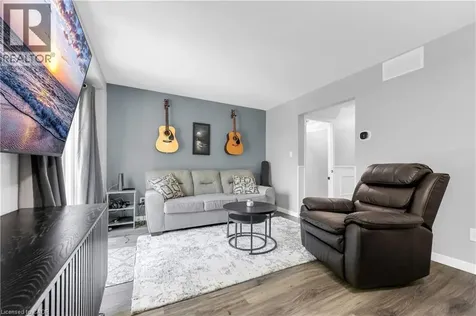 386 Highland Road West Stoney Creek ON L8J 3P9
