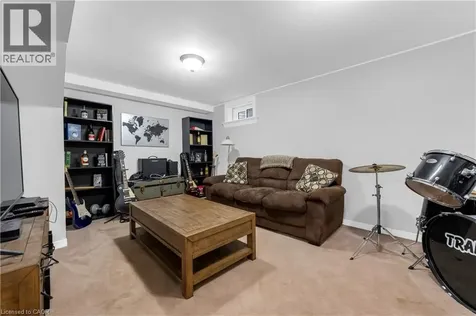 386 Highland Road West Stoney Creek ON L8J 3P9