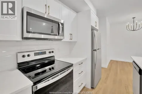3817 Howard Street Windsor ON N9B 0E5