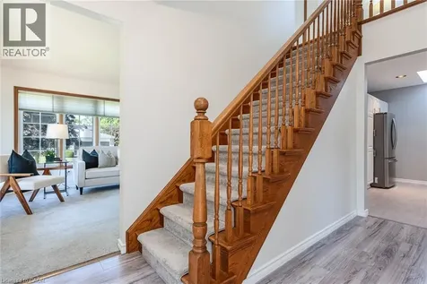 31 Windermere Court Kitchener ON N2N 2W3