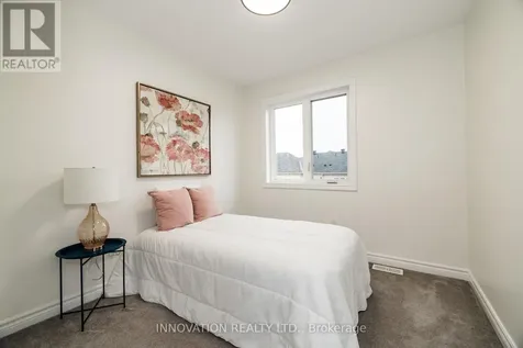 112 Gelderland Private Ottawa ON K2V 0H8