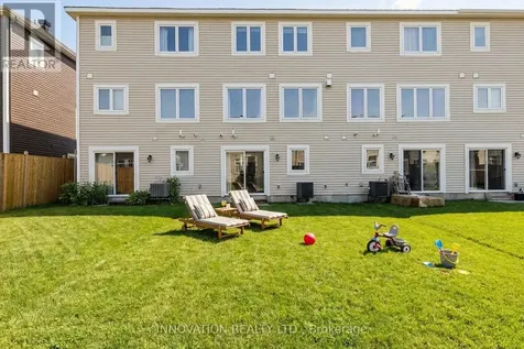 112 Gelderland Private Ottawa ON K2V 0H8