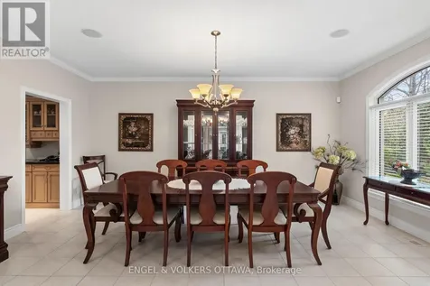 6005 Earlscourt Crescent Ottawa ON K4M 1K2