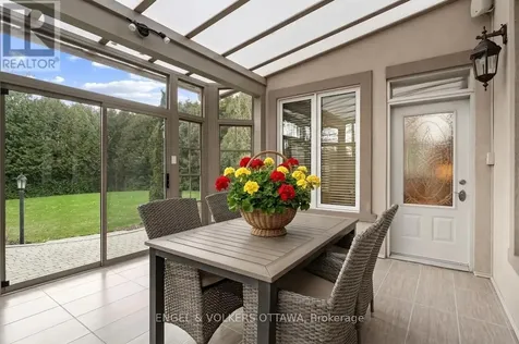 6005 Earlscourt Crescent Ottawa ON K4M 1K2