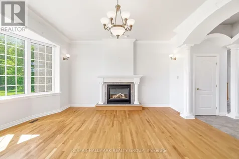 1651 Marronier Court Ottawa ON K4C 1C2