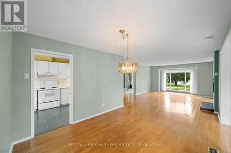 13 Arbor Ridge Ottawa ON K2S 1B9