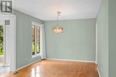 13 Arbor Ridge Ottawa ON K2S 1B9