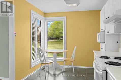 13 Arbor Ridge Ottawa ON K2S 1B9