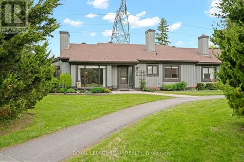 13 Arbor Ridge Ottawa ON K2S 1B9