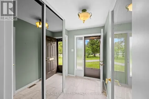 13 Arbor Ridge Ottawa ON K2S 1B9