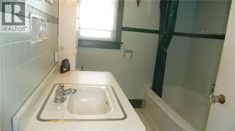 1023 Weber Street East Kitchener ON N2A 1B4