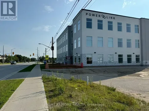 1032 Goderich Street Saugeen Shores ON N0H 2C2