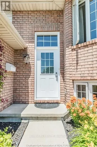 107 Greenfield Lane Chatham-kent ON N7L 5N5