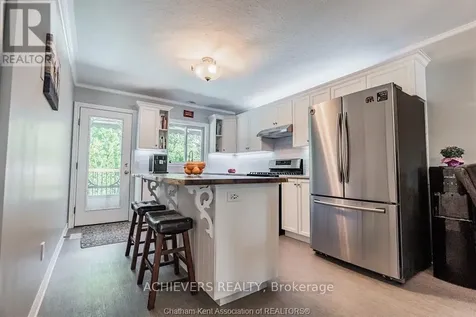 107 Greenfield Lane Chatham-kent ON N7L 5N5
