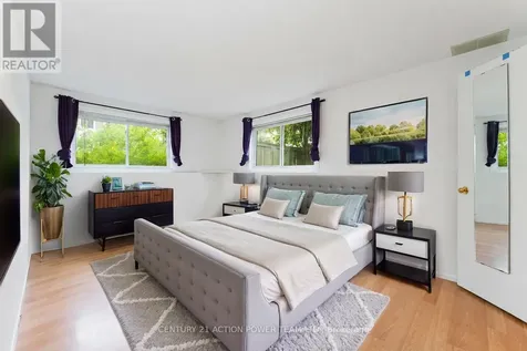 1006 Tanguay Court Ottawa ON K2L 3X5