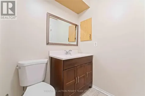 1006 Tanguay Court Ottawa ON K2L 3X5